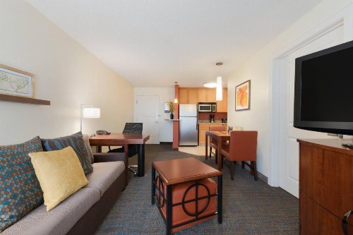 Residence Inn by Marriott Oklahoma City Downtown/Bricktown - image 19