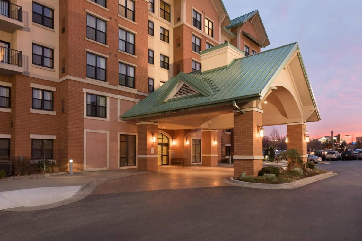Residence Inn by Marriott Oklahoma City Downtown/Bricktown - image 4