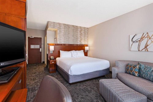 Courtyard by Marriott Oklahoma City Downtown - image 18