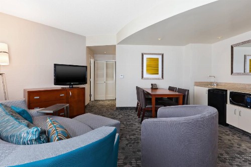 Courtyard by Marriott Oklahoma City Downtown - image 28