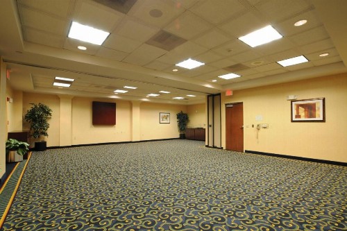 SpringHill Suites by Marriott Oklahoma City Quail Springs - image 21