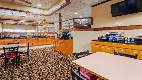 HEMP Hotel Oklahoma City - image 11