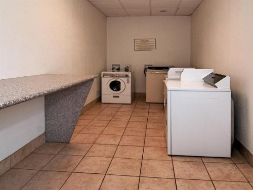HEMP Hotel Oklahoma City - image 19