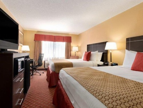 HEMP Hotel Oklahoma City - image 34