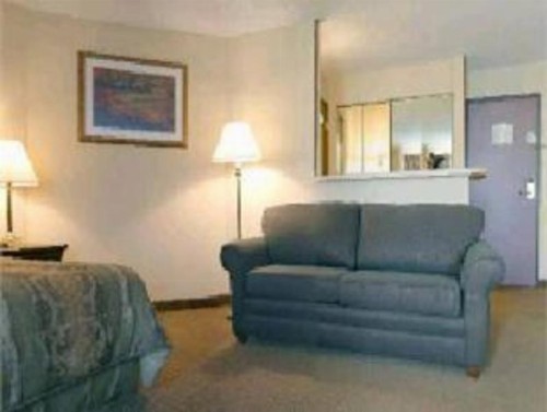 HEMP Hotel Oklahoma City - image 42