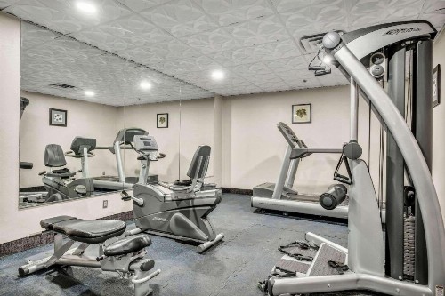 Country Inn & Suites by Radisson Oklahoma City at Northwest Expressway OK - image 23