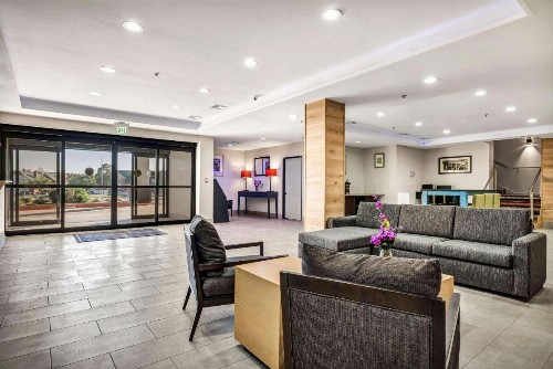 Country Inn & Suites by Radisson Oklahoma City at Northwest Expressway OK - image 4