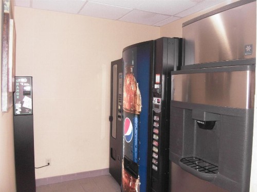 Country Inn & Suites by Radisson Oklahoma City at Northwest Expressway OK - image 50