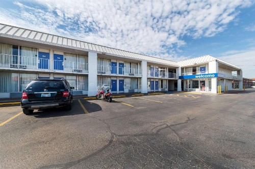 Motel 6-Oklahoma City OK - Bricktown - image 6