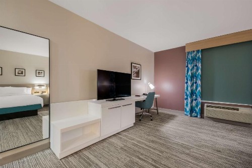 Hilton Garden Inn Oklahoma City Midtown - image 13