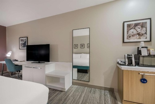 Hilton Garden Inn Oklahoma City Midtown - image 21