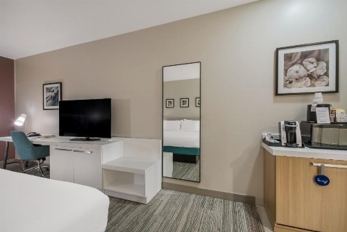Hilton Garden Inn Oklahoma City Midtown - image 46