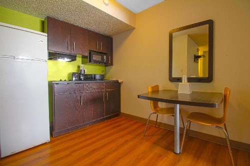 Studio 6-Oklahoma City OK - Airport - image 30