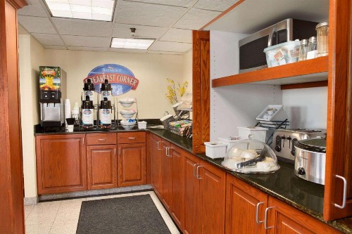 Baymont by Wyndham Oklahoma City Airport - image 14