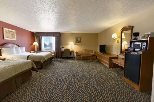 Baymont by Wyndham Oklahoma City Airport - image 36