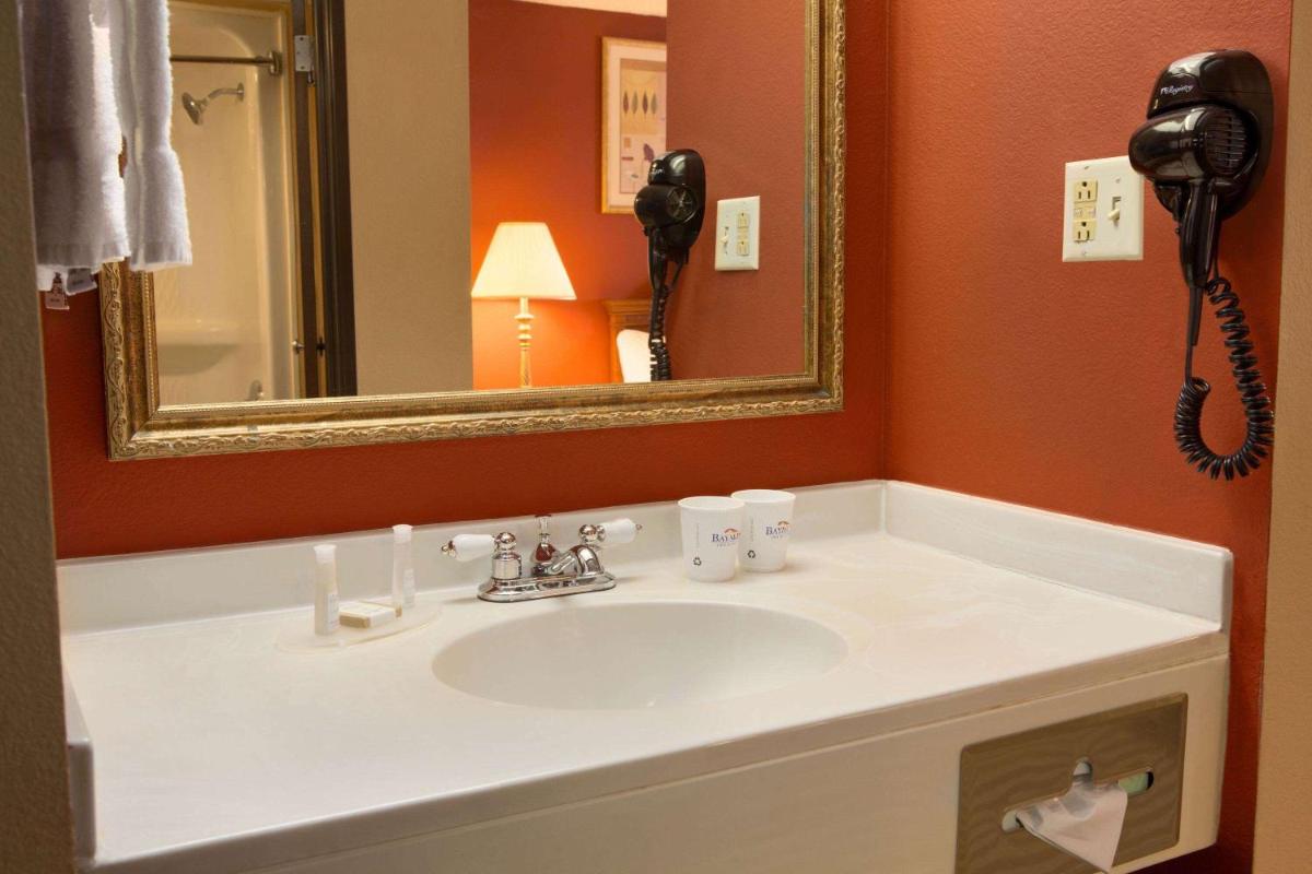 Baymont by Wyndham Oklahoma City Airport - image 4