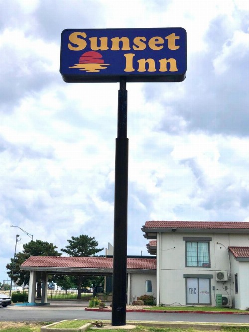 HEMP Inn Oklahoma City - image 1