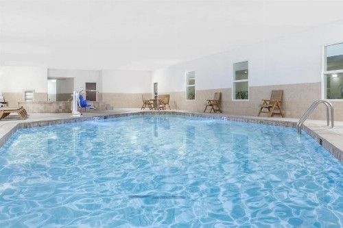 Holiday Inn Hotel & Suites Oklahoma City North an IHG Hotel - image 16
