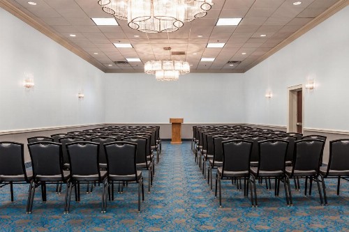 Holiday Inn Hotel & Suites Oklahoma City North an IHG Hotel - image 27