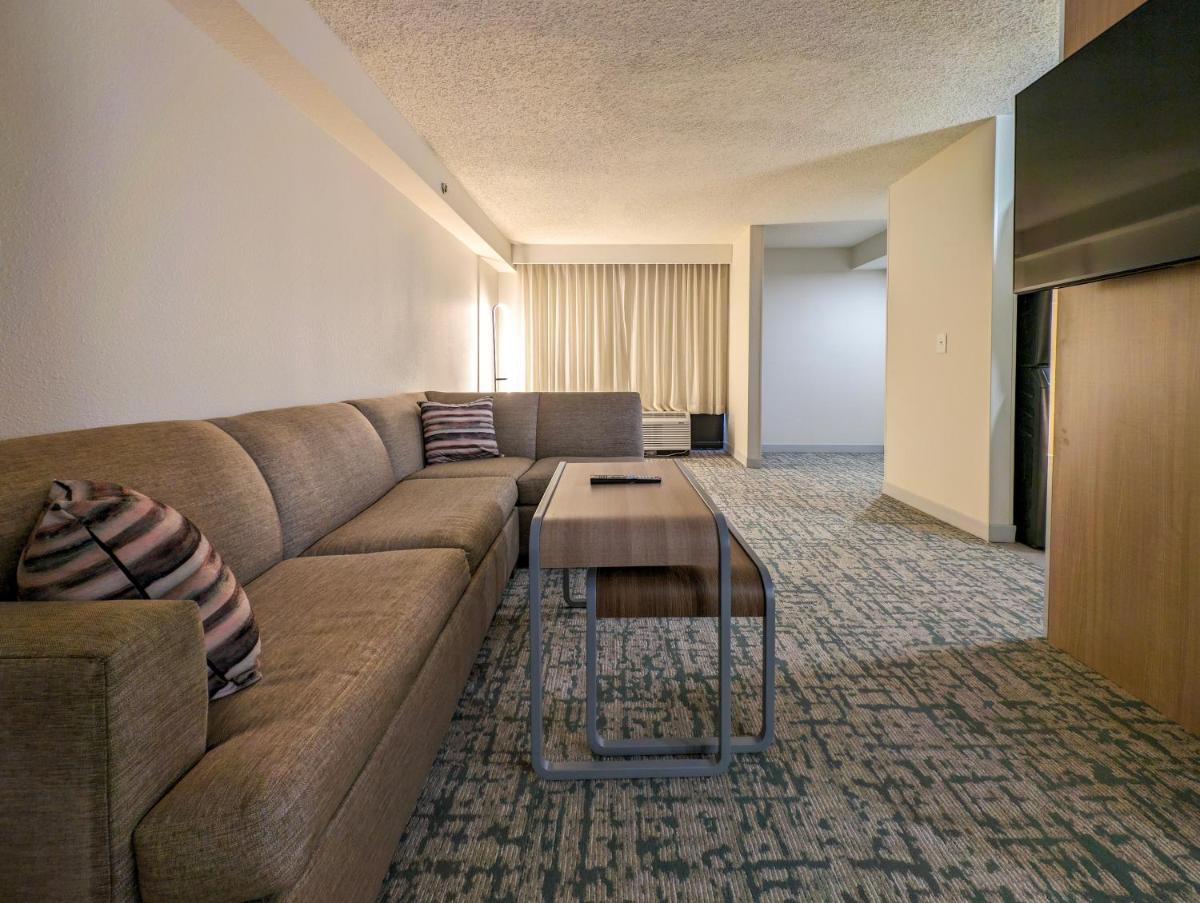 Hyatt Place Oklahoma City Airport - image 6
