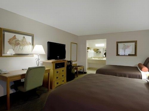 Best Western Plus Saddleback Inn and Conference Center - image 21