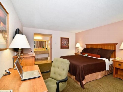 Best Western Plus Saddleback Inn and Conference Center - image 48