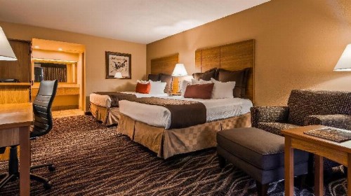 Best Western Plus Saddleback Inn and Conference Center - image 6