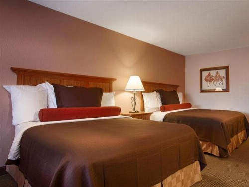 Best Western Plus Saddleback Inn and Conference Center - image 8