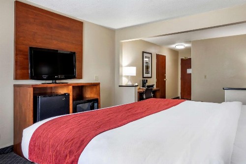 Comfort Inn Oklahoma City - image 10