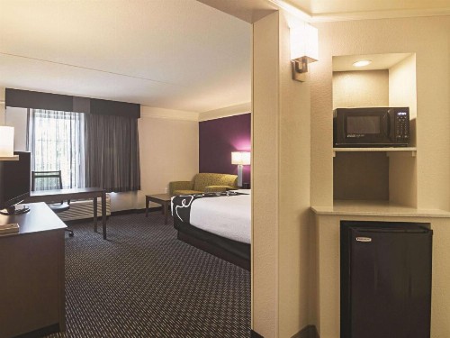 La Quinta by Wyndham Oklahoma City - NW Expwy - image 33