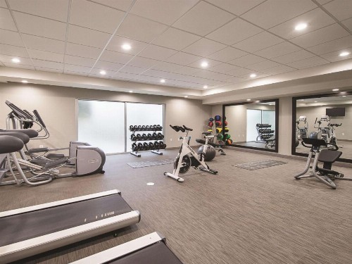 La Quinta by Wyndham Oklahoma City - NW Expwy - image 4