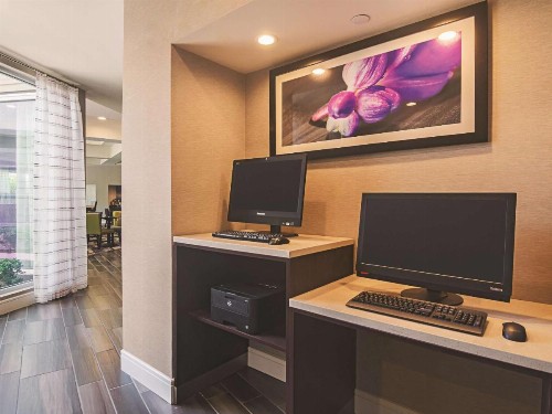 La Quinta by Wyndham Oklahoma City - NW Expwy - image 45