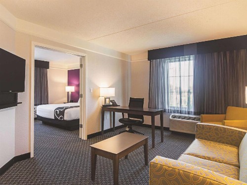 La Quinta by Wyndham Oklahoma City - NW Expwy - image 5