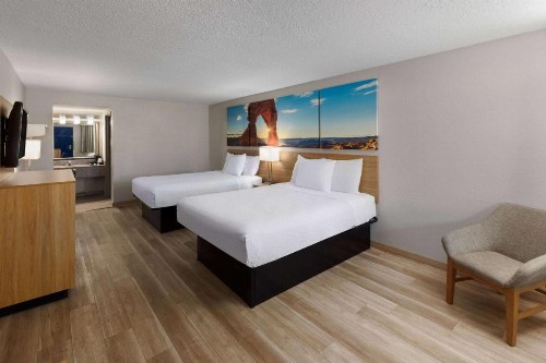 Days Inn by Wyndham Oklahoma City - image 17