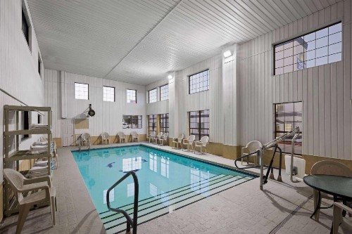 Days Inn by Wyndham Oklahoma City - image 6