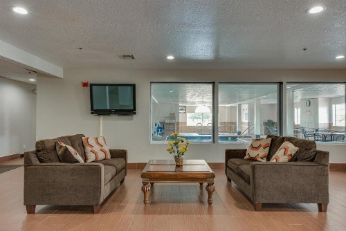 Microtel Inn & Suites by Wyndham Oklahoma City Airport - image 22