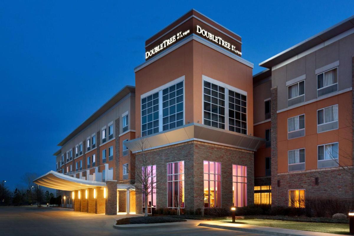 DoubleTree by Hilton Hotel Oklahoma City Airport - image 2