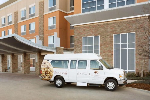 DoubleTree by Hilton Hotel Oklahoma City Airport - image 3