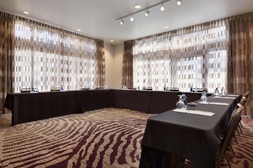 DoubleTree by Hilton Hotel Oklahoma City Airport - image 30