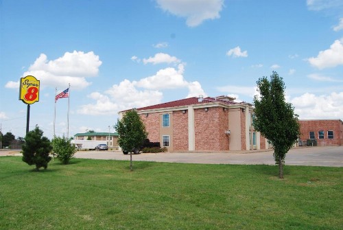 Super 8 by Wyndham Oklahoma City - image 15