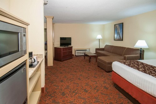 Governors Suites Hotel Oklahoma City Airport Area - image 21