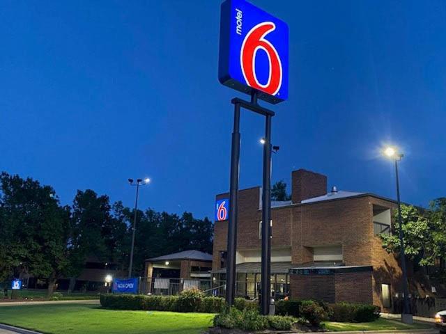Motel 6 Oklahoma City OK Fairgrounds West - image 4