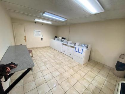 Motel 6 Oklahoma City OK Fairgrounds West - image 6