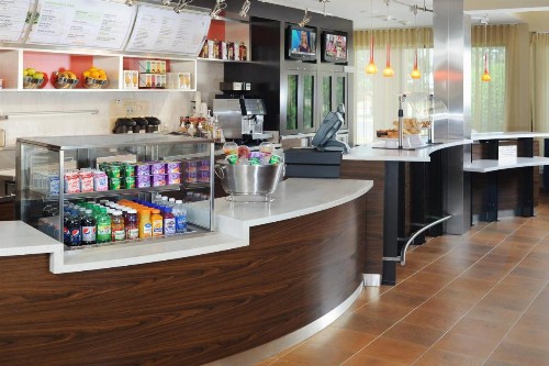 Courtyard by Marriott Oklahoma City Airport - image 28