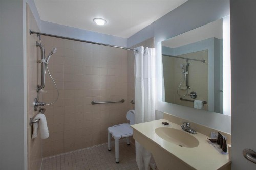 Wingate by Wyndham Oklahoma City Airport - image 36
