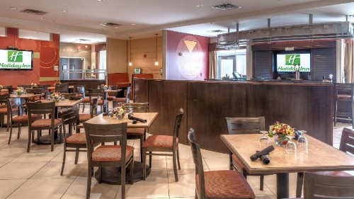 Holiday Inn North Quail Springs an IHG Hotel - image 3