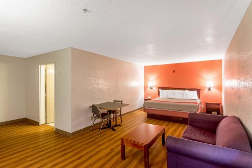 Motel 6-Oklahoma City OK - image 18