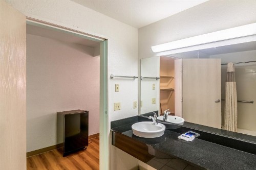 Motel 6-Oklahoma City OK - image 42