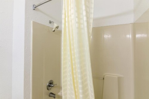 Motel 6-Oklahoma City OK - image 45