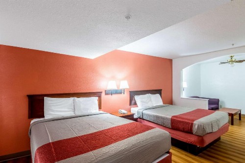 Motel 6-Oklahoma City OK - image 49